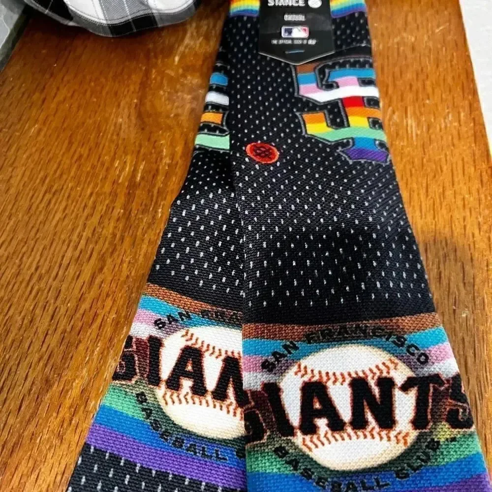 NWT NBL San Francisco Giant’s Socks By STANCE Men Size 9-13 #30
